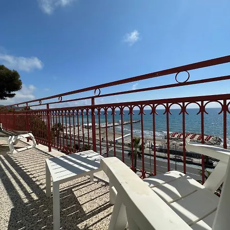 Hotel apartamentowy Palm Diano Marina