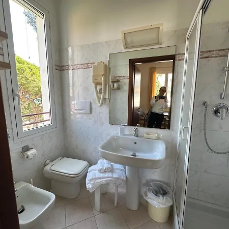 Palm 3* Diano Marina