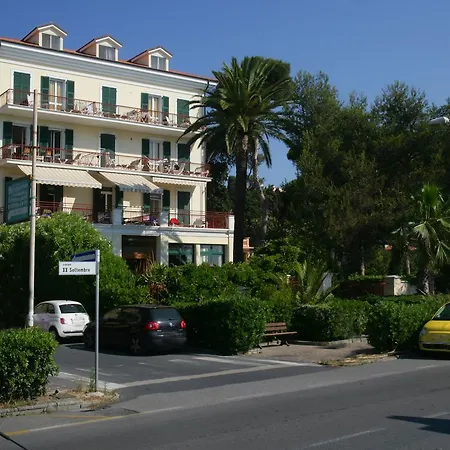 Palm 3* Diano Marina