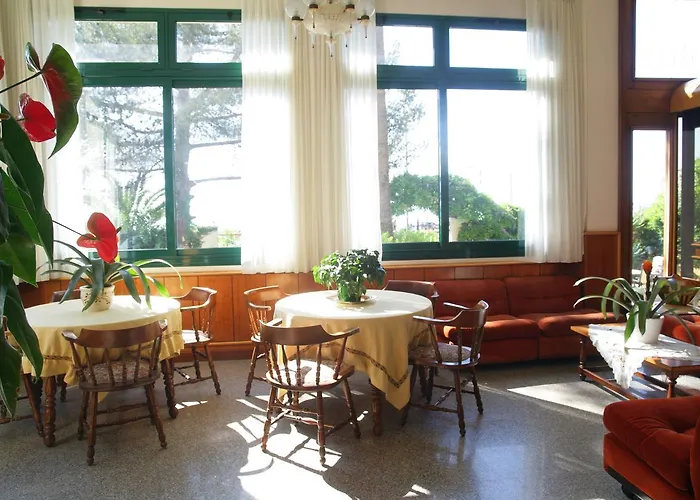 Palm 3* Diano Marina